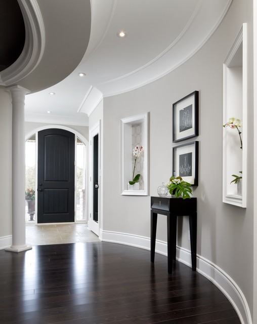Jane Lockhart Interior Design transitional-hall