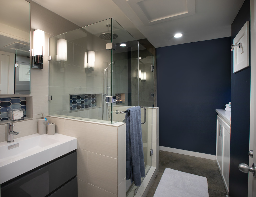 Midtown Bathroom and Laundry Room