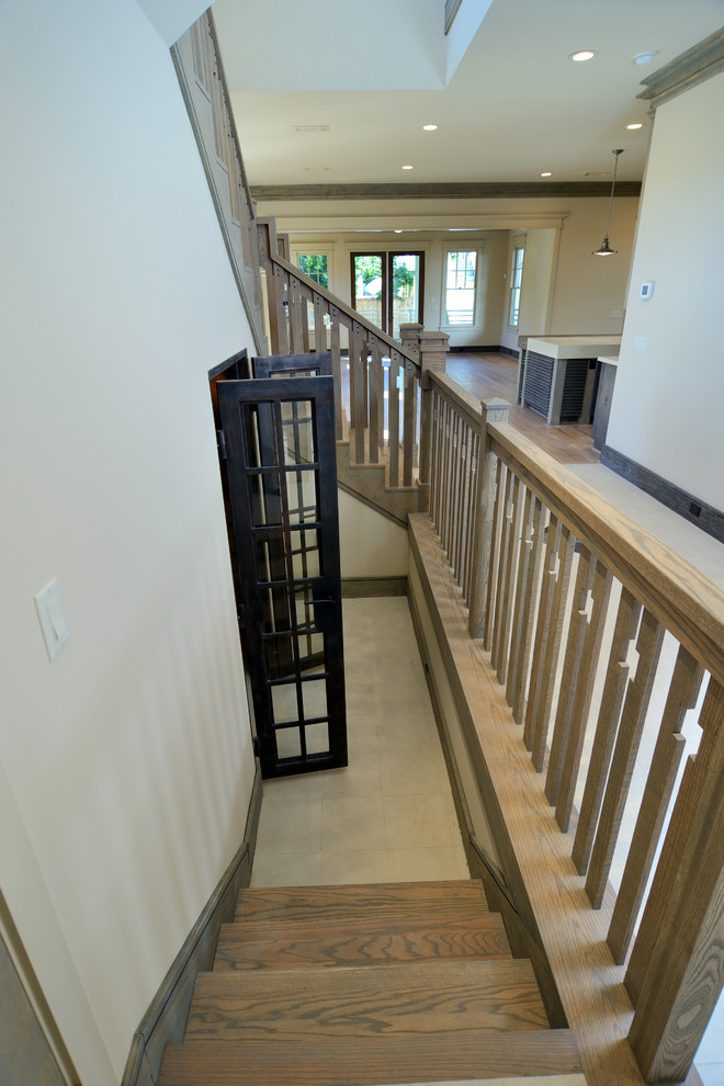 This is an example of a transitional hallway in Houston.