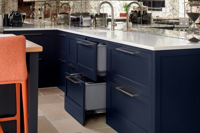 Warwick Townhouse Kitchen industrial-kitchen