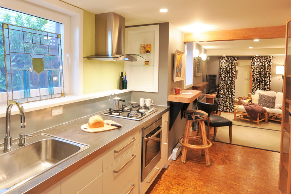 Retro Basement SuiteGalley Kitchen/Entry Kitchen Vancouver by