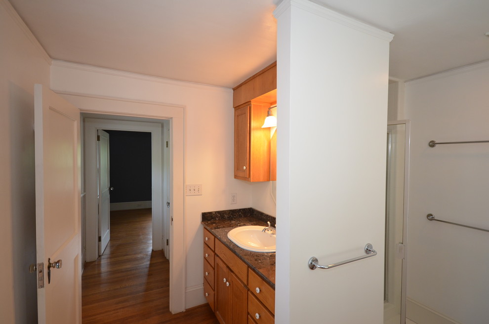 Katie & Seth's Bathroom