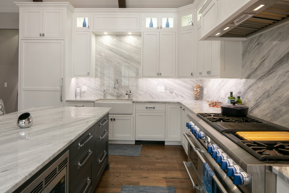 Inspiration for a transitional kitchen remodel in Cincinnati