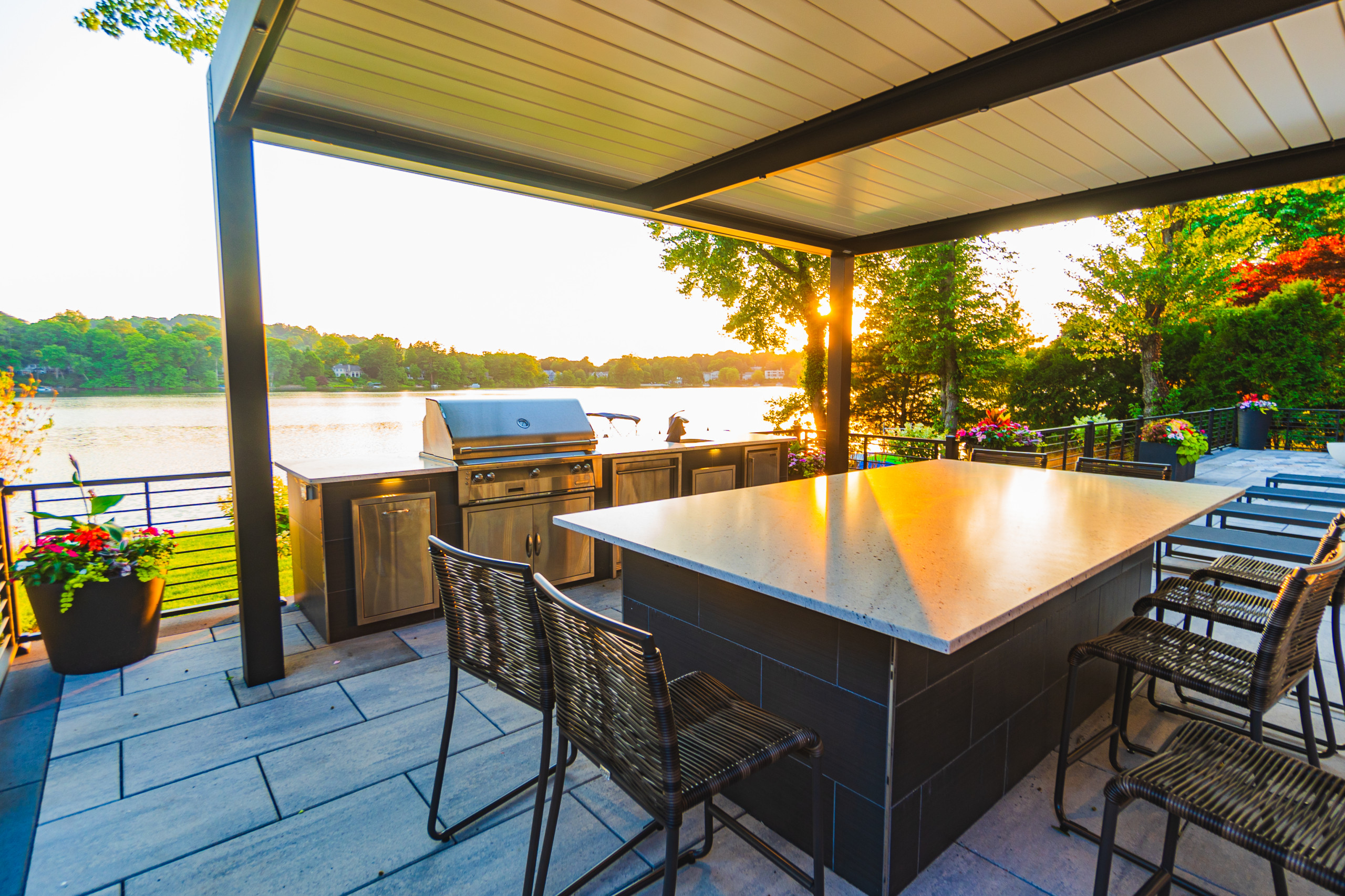 Pines Lake Modern Retreat