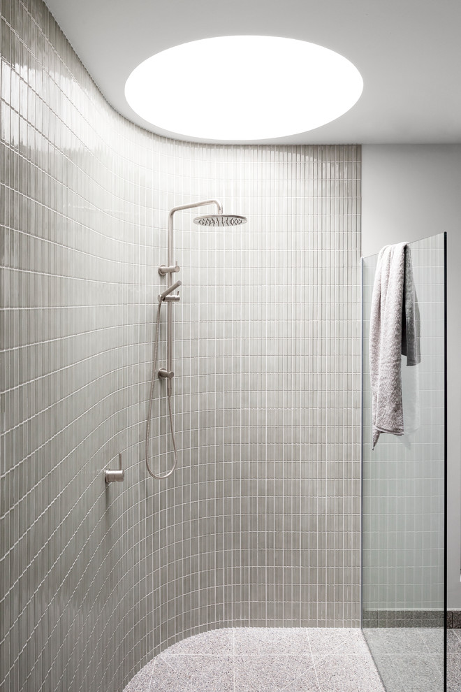 Photo of a large contemporary master bathroom in Melbourne with terrazzo floors, concrete benchtops, an open shower and grey benchtops.