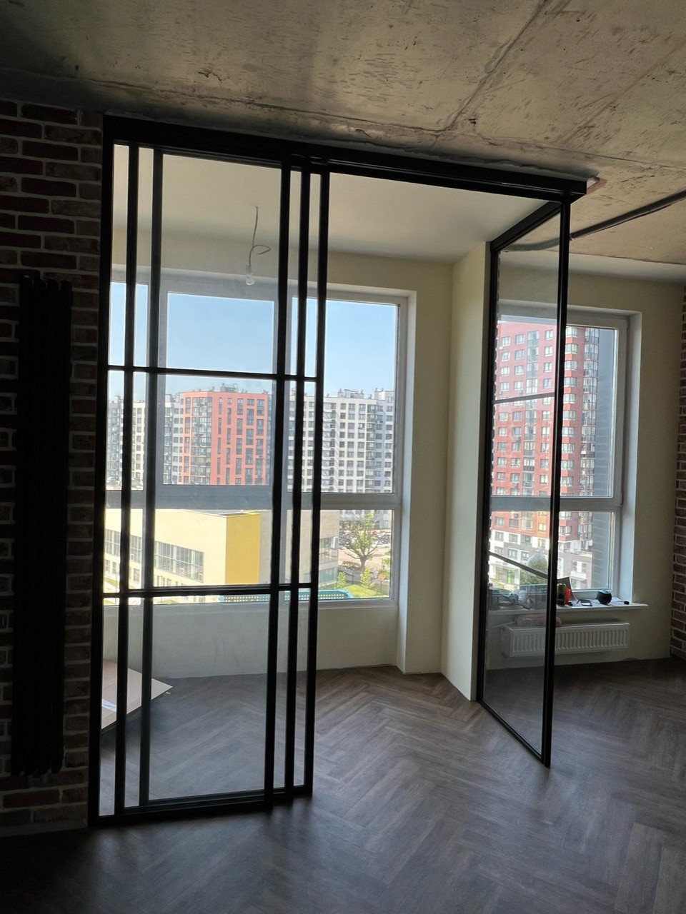 Угловая перегородка для кабинета