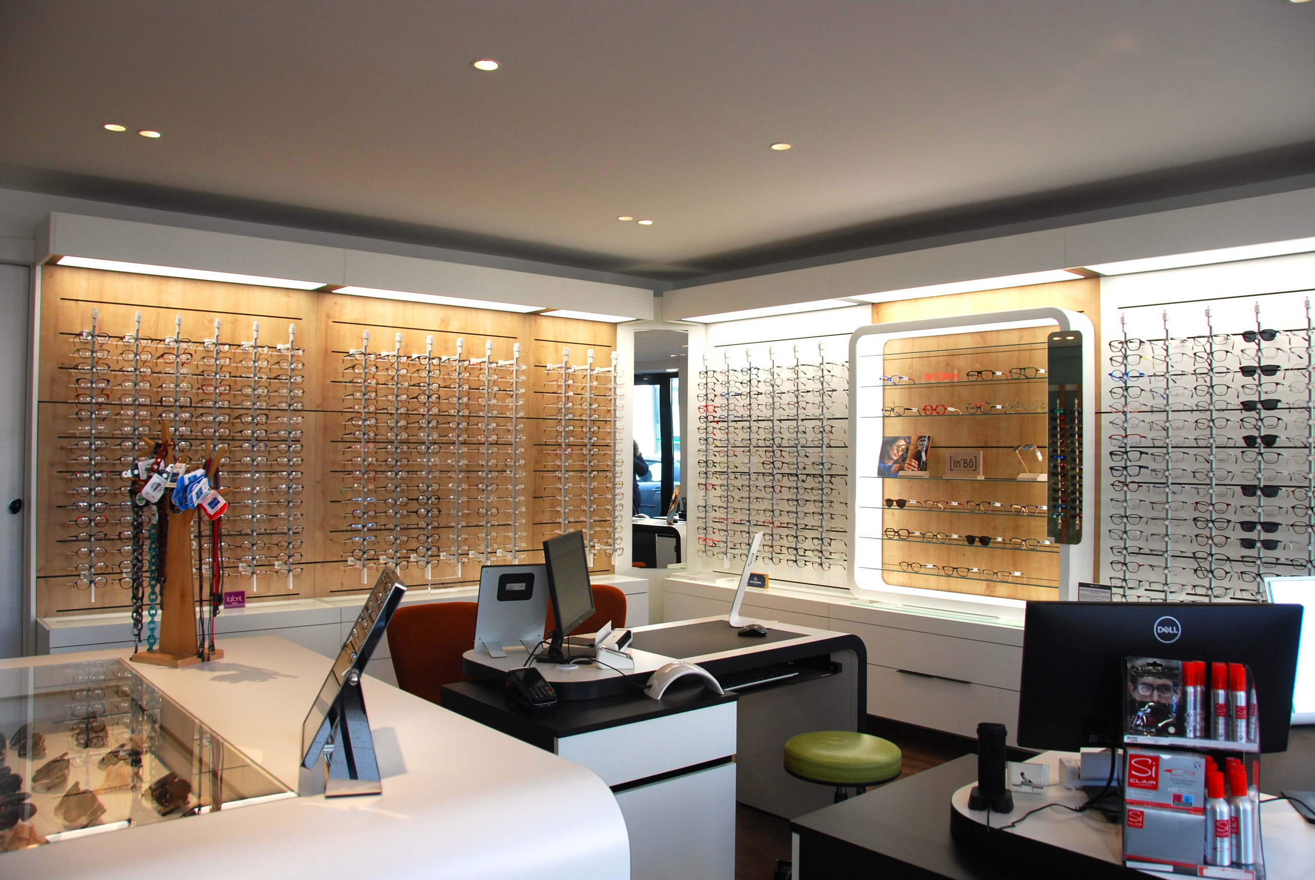 Rénovation complète d'une boutique d'optique