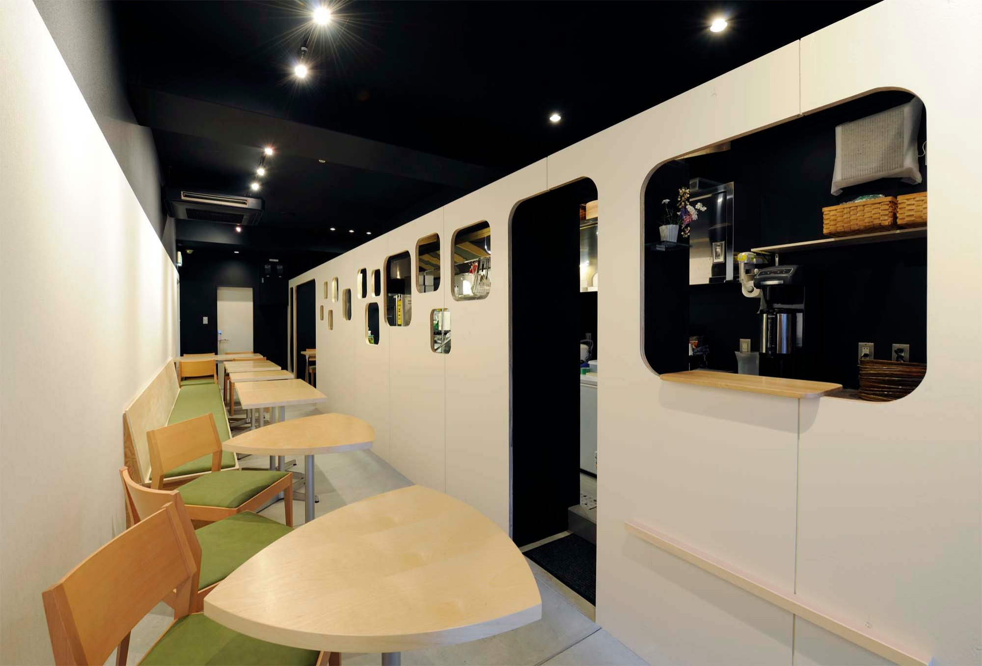 cafe（店内ー全体）