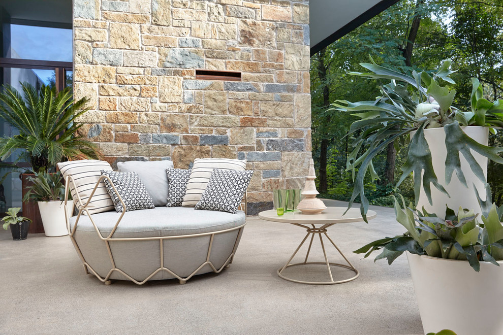 Inspiration for a contemporary sunroom in Other.
