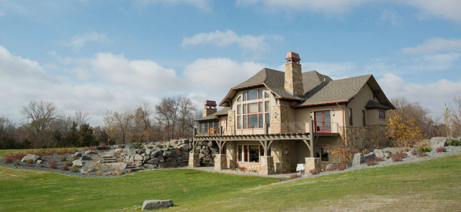 Mountain style home design photo in Minneapolis
