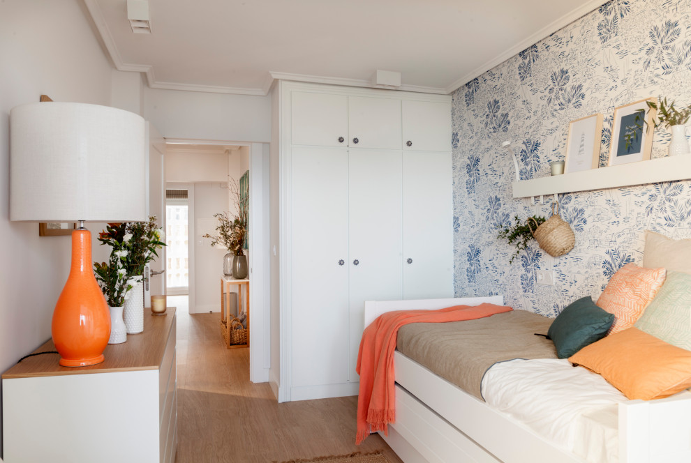Design ideas for a beach style bedroom in Bilbao.