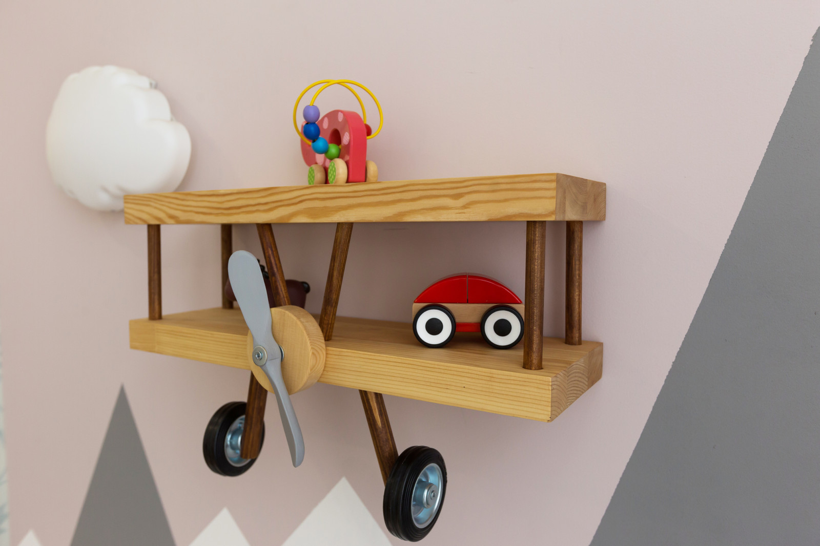 Однокомнатная квартира-студия для семьи с ребенком