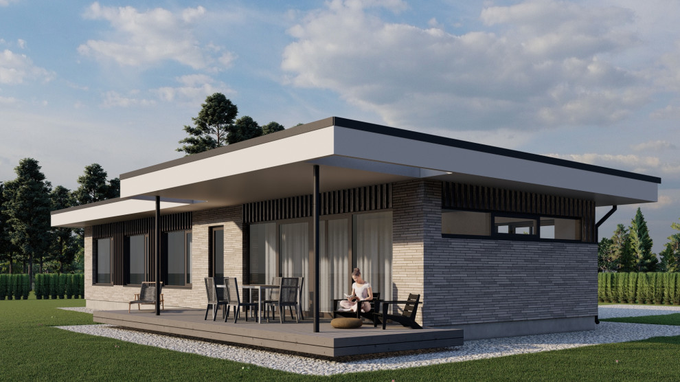 Дача на берегу реки