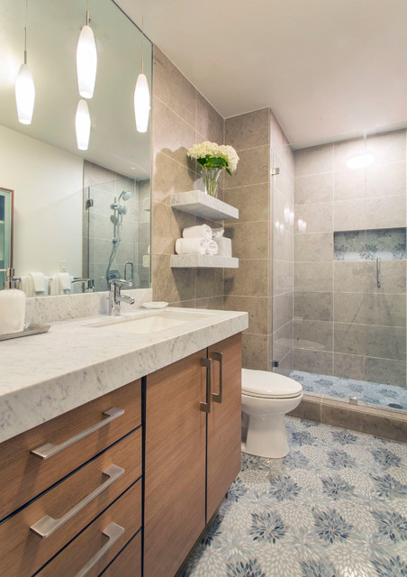 Master Bath at The Mark modern-badezimmer