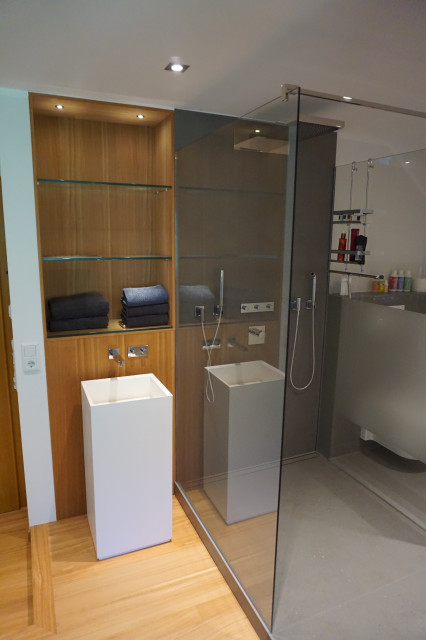 Wellnessbereich contemporary-bathroom