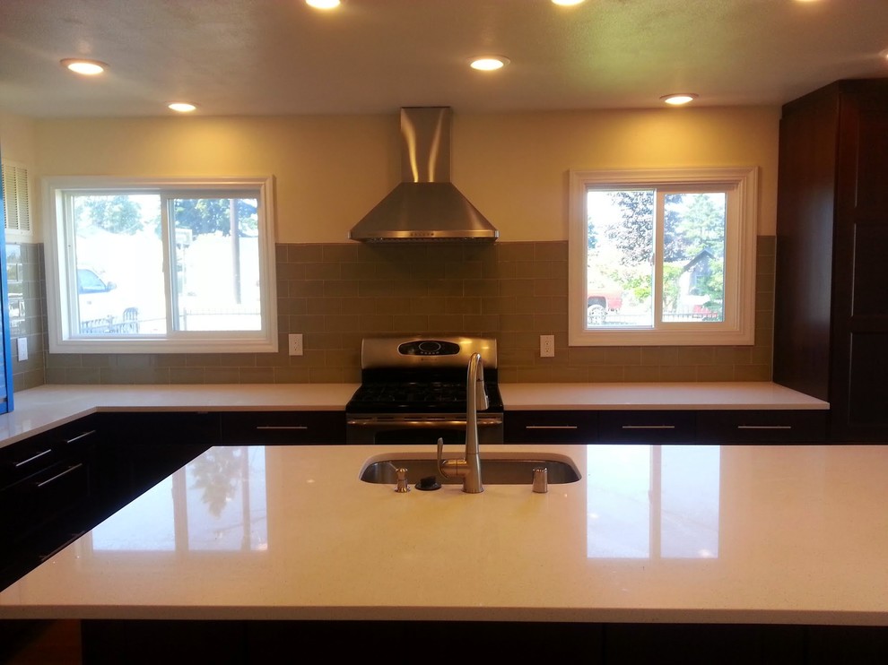 Inspiration for a transitional home design remodel in Seattle