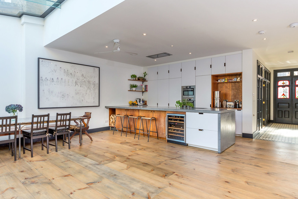 Eclectic kitchen in London.