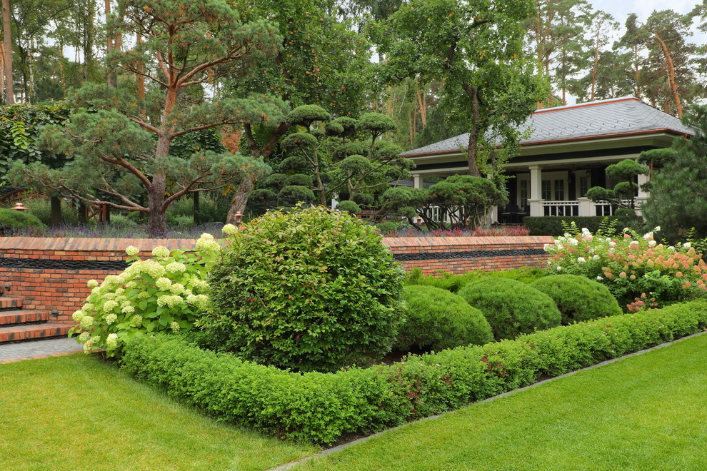 Коттеджный сад в Барвихе (дизайн и исполнение компании "Imperial Garden")