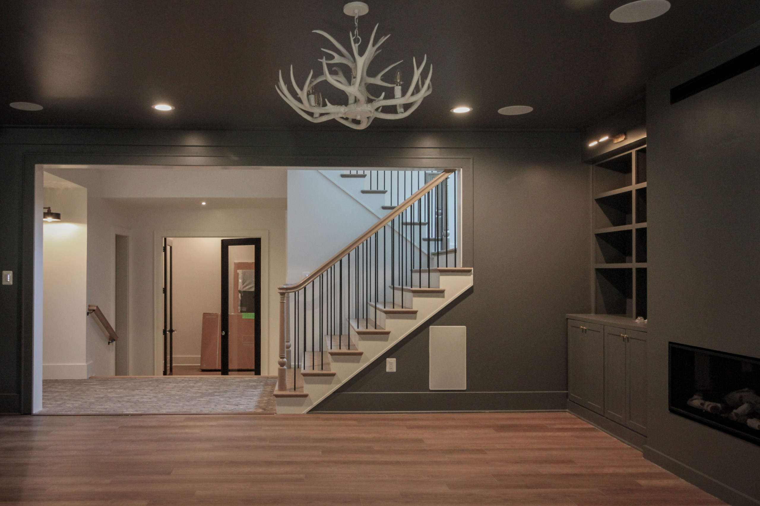 93_Captivating Light Wood Railing System with Black Spindles, Arlington VA 22207