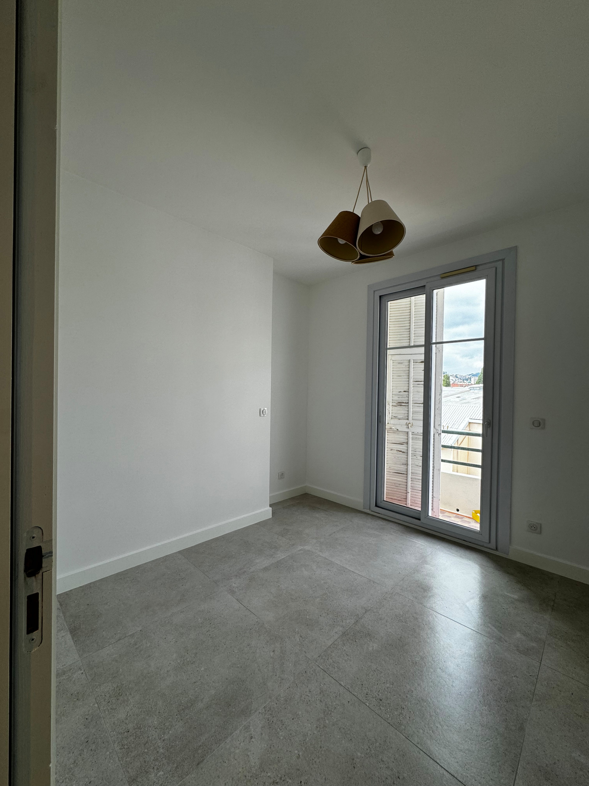 AVANT/APRES: un appartement Niçois réinventé