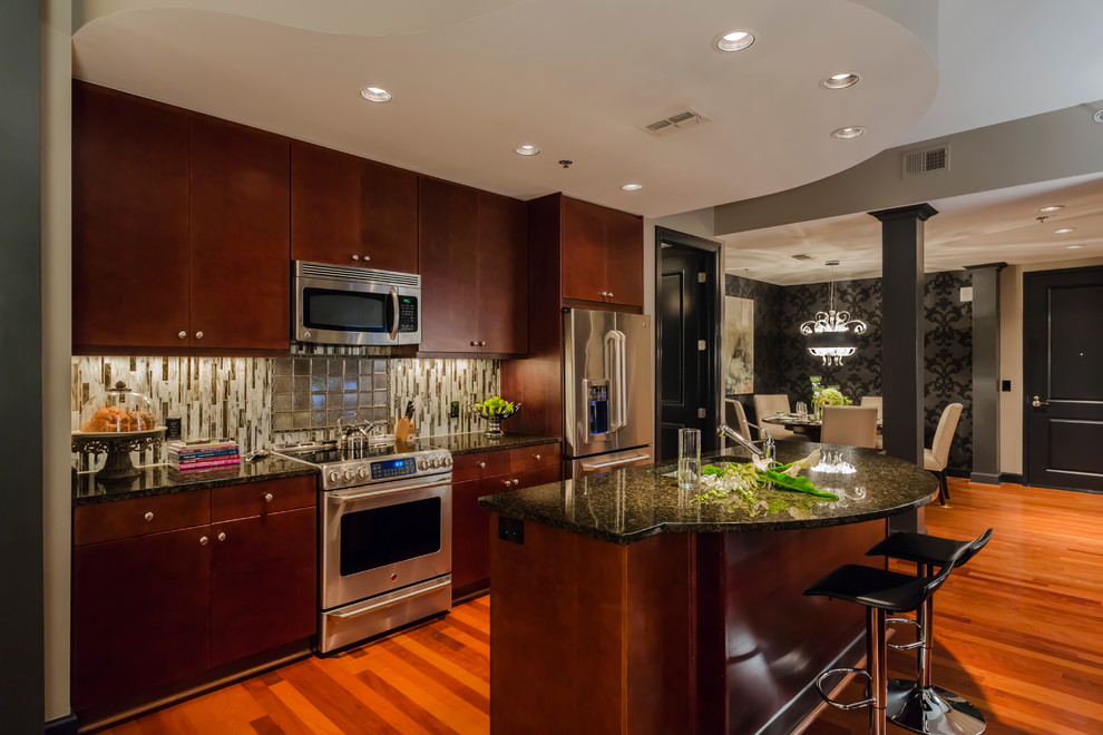 This is an example of a modern kitchen in Raleigh.