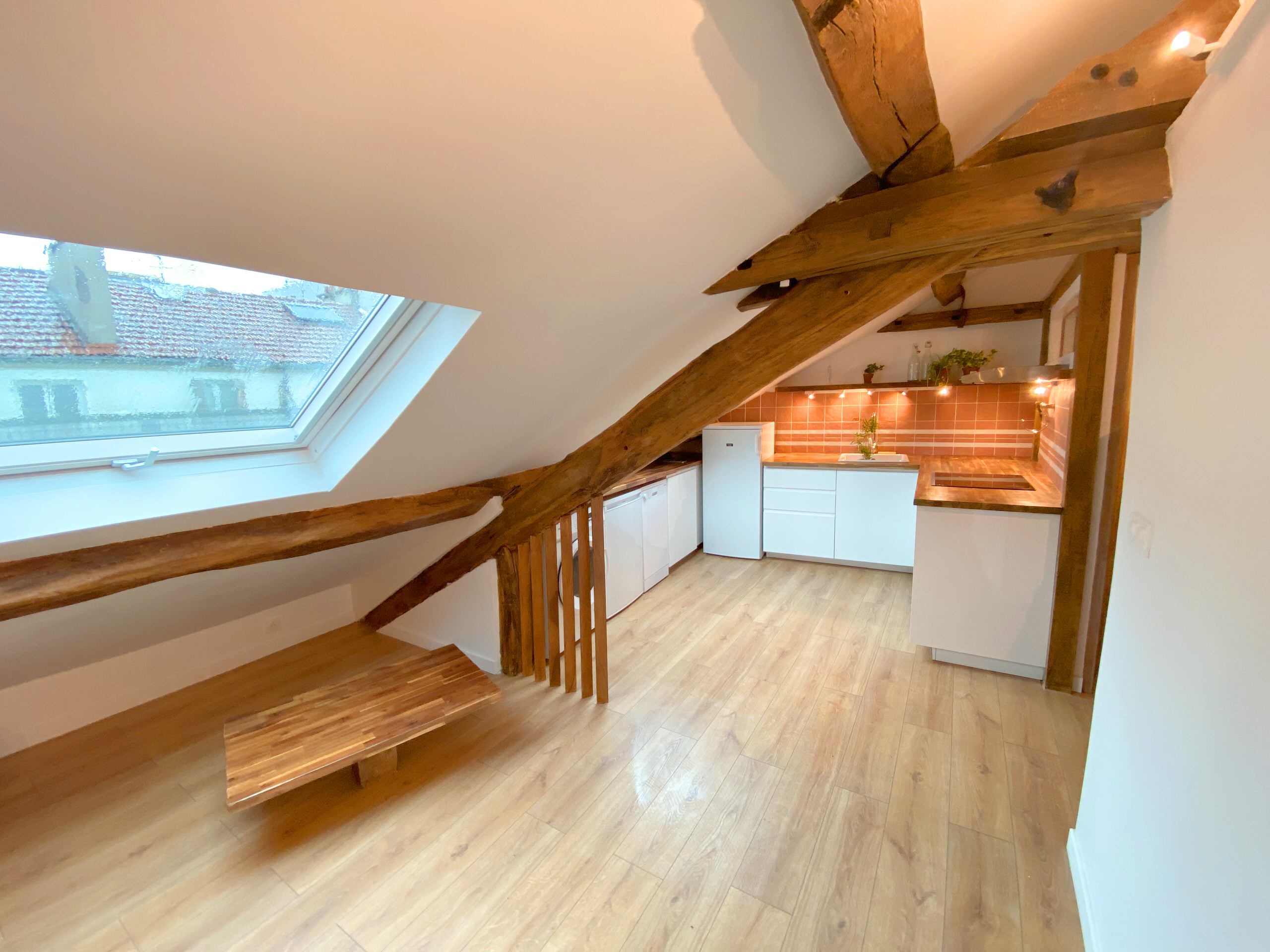 Aménagement sous comble 2 pièces 34m2 Carez et 68m2 au sol