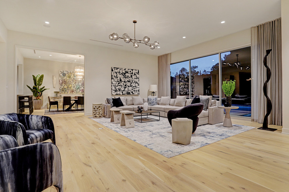 Modern Home by Allan Edwards