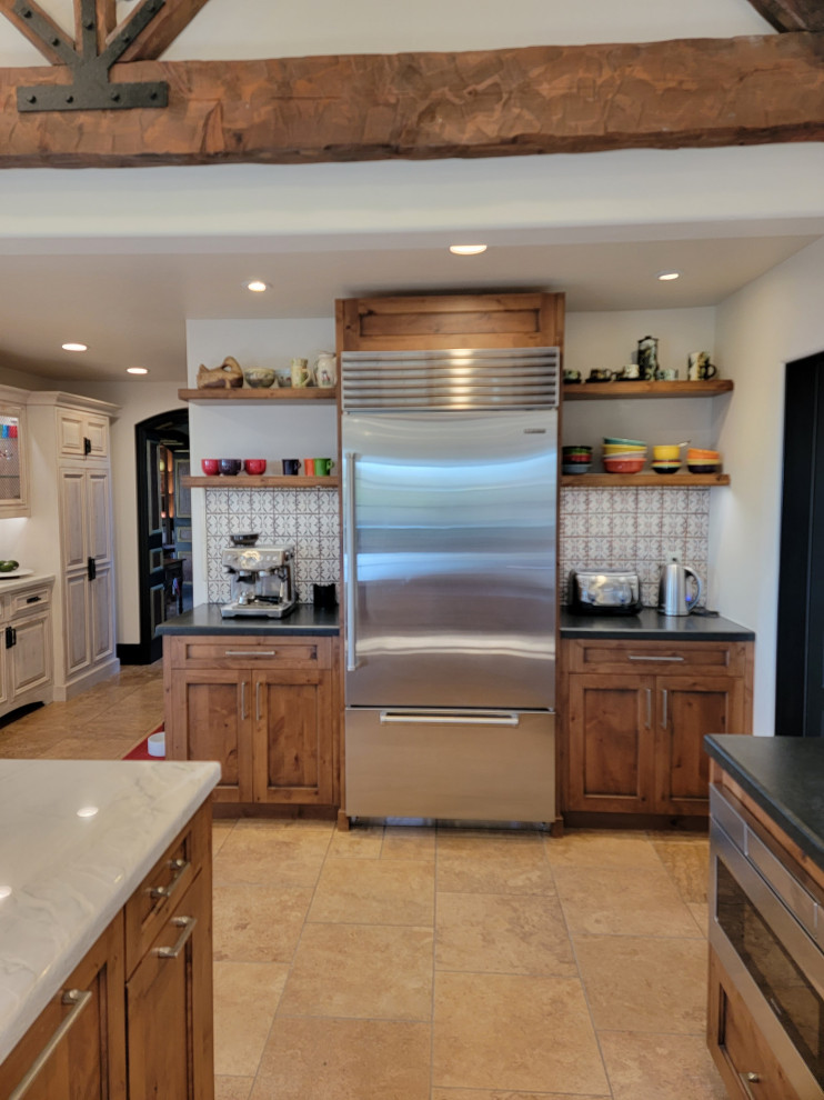 Kitchen - kitchen idea in San Luis Obispo
