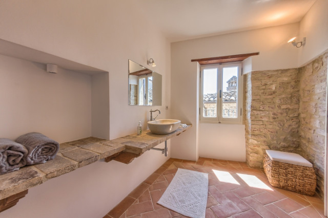 Borgo della Fortezza shabby-chic-style-badezimmer