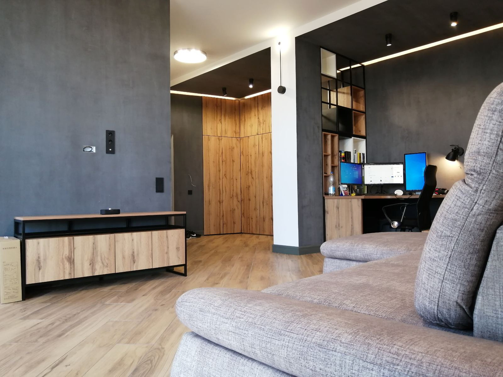 Интерьер  квартиры со сложной планировкой