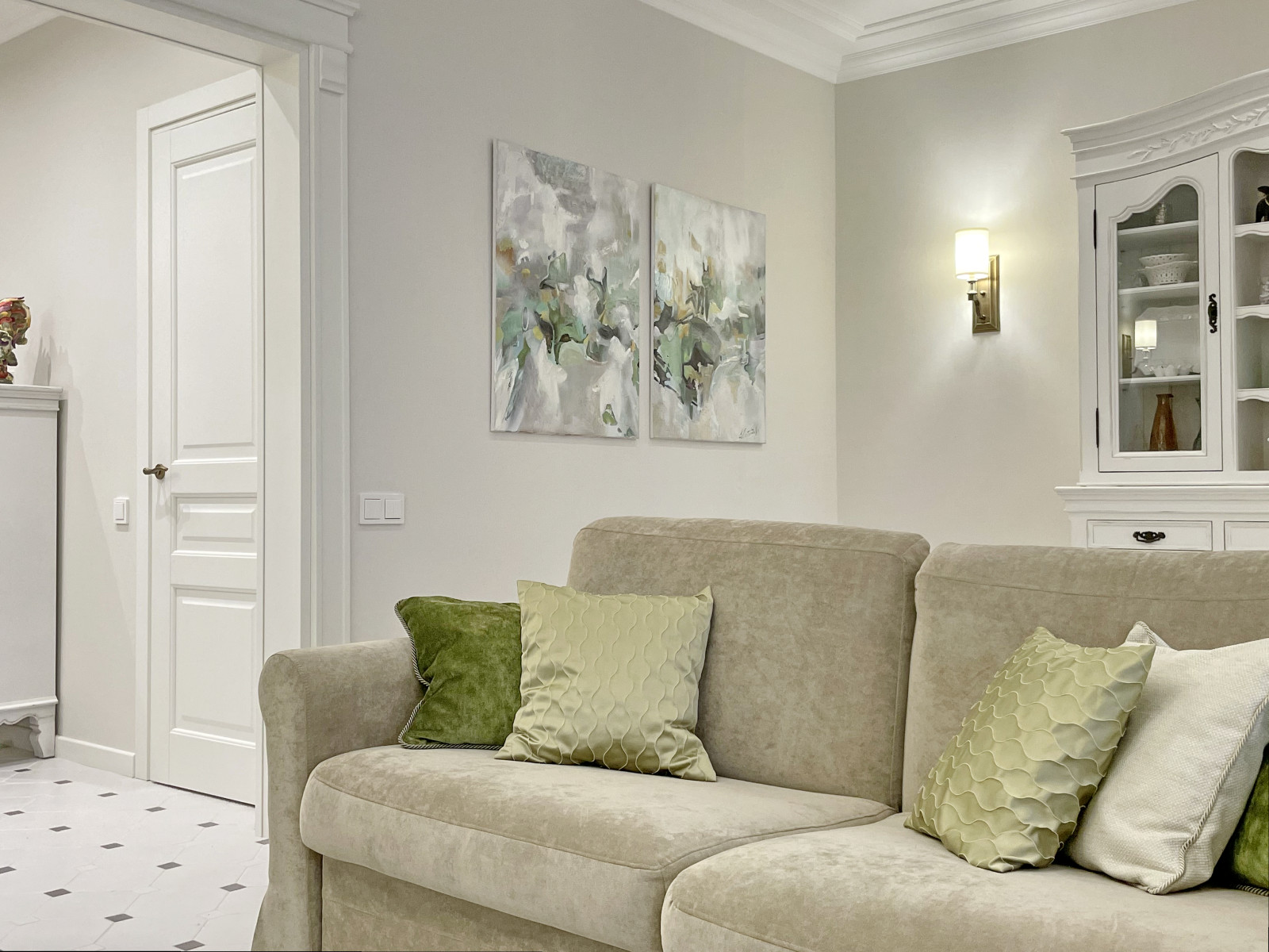 Колониальный фасон