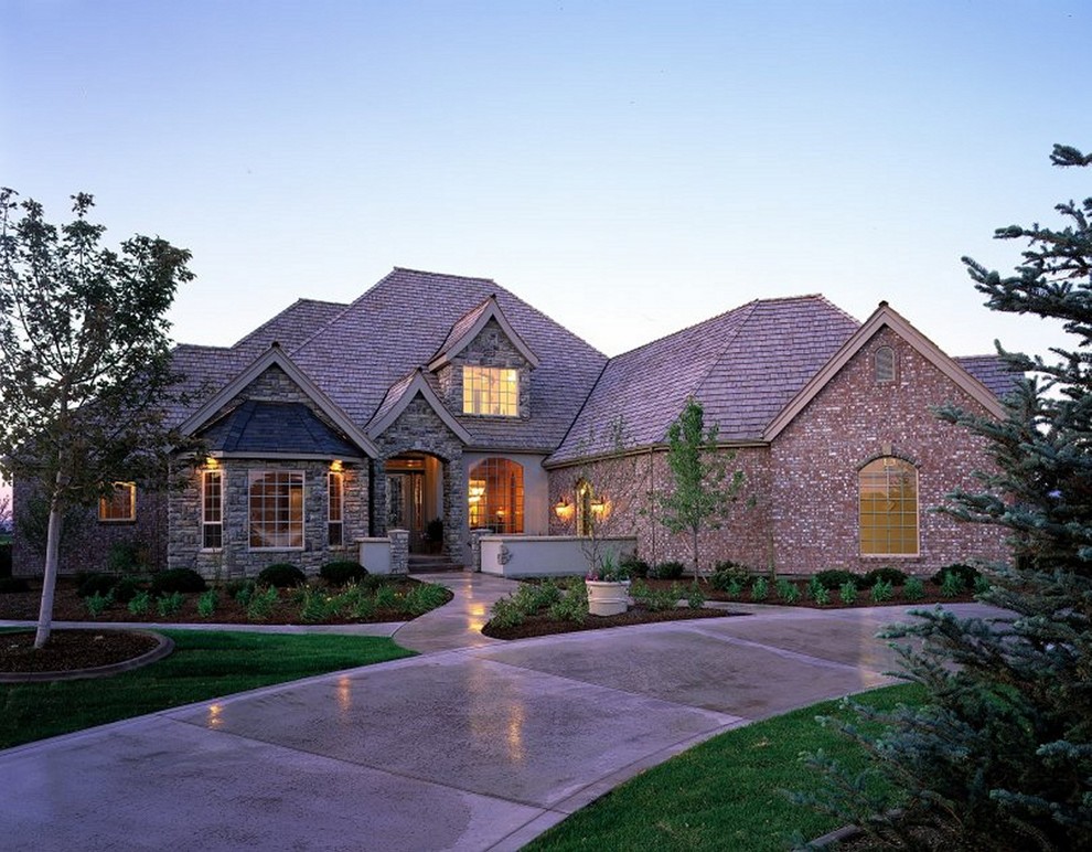 Traditional brick exterior in Boise.