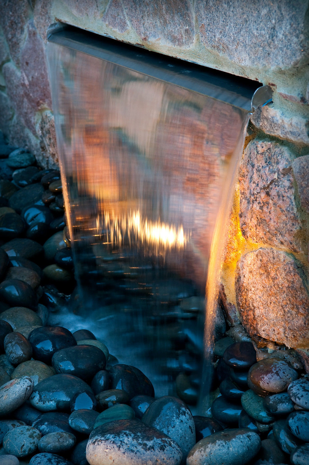 Contemporary Craftsman Water Feature - Brookfield
