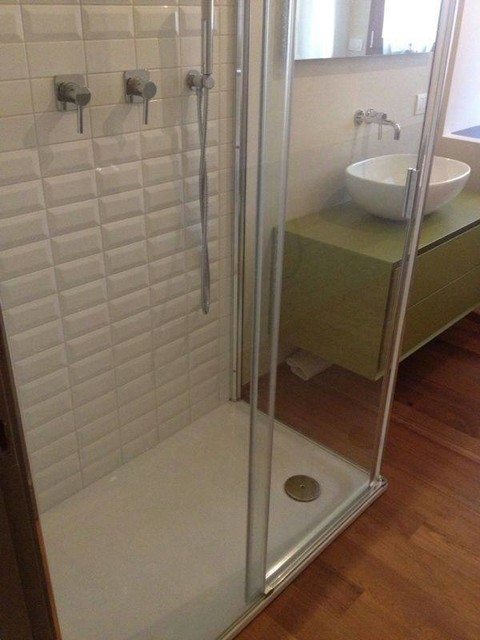 bm15 contemporary-bathroom