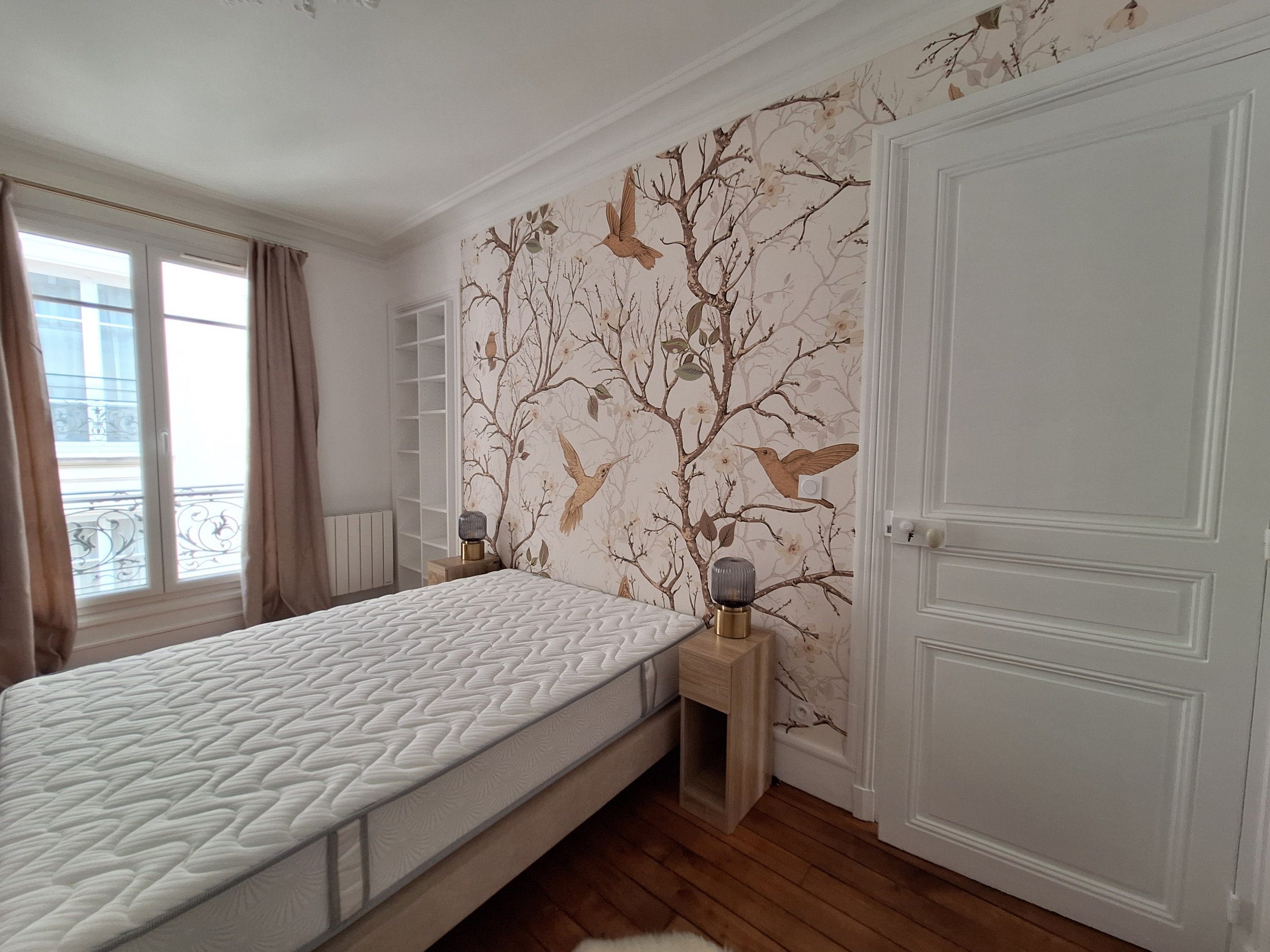 Rénovation partielle, décoration et ameublement d'un appartement ancien
