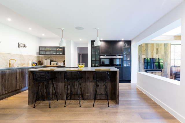 Rear extension to a cottage in Hertfordshire contemporary-kitchen