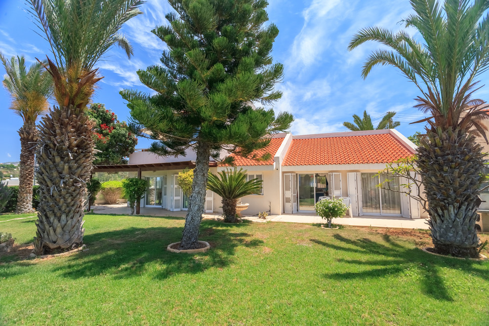 Вилла на берегу моря Кипр, Пафос