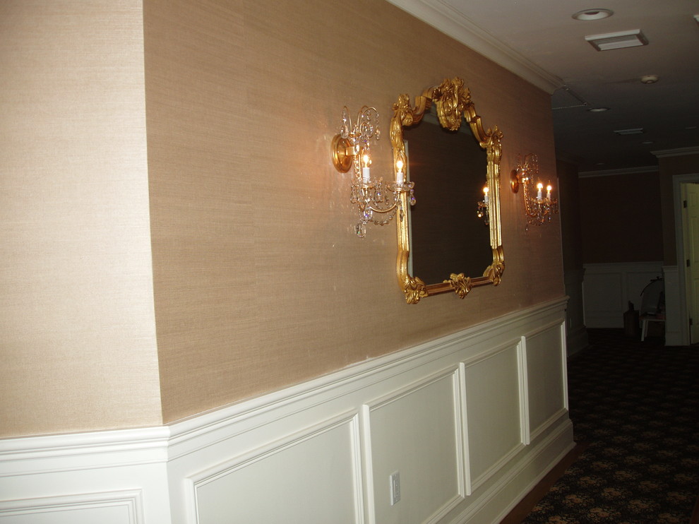East Hills English style dining room