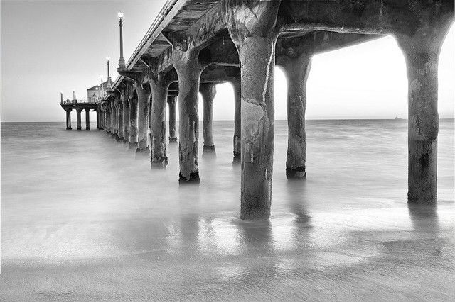 Photograph of Manhattan Beach Pier in Black and White, 24" X 16", Canvas Gallery