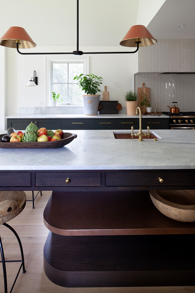 Kitchen - transitional kitchen idea in Baltimore
