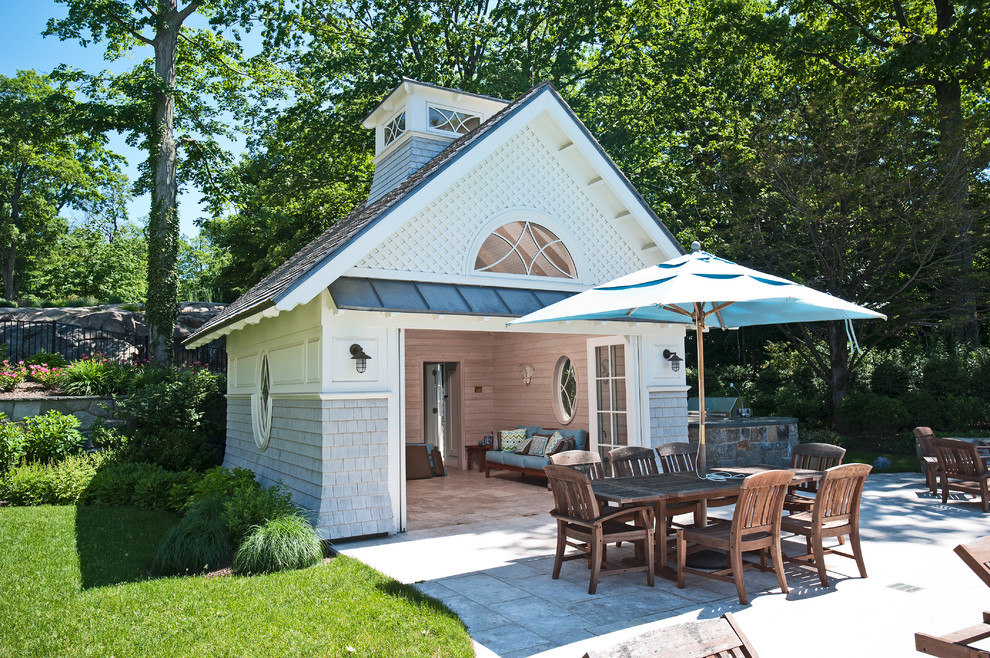 This is an example of a large traditional detached shed and granny flat in New York.