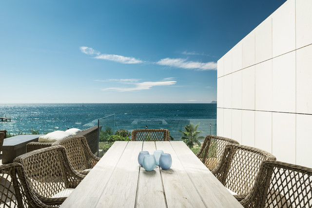 Les Rivages coastal-deck