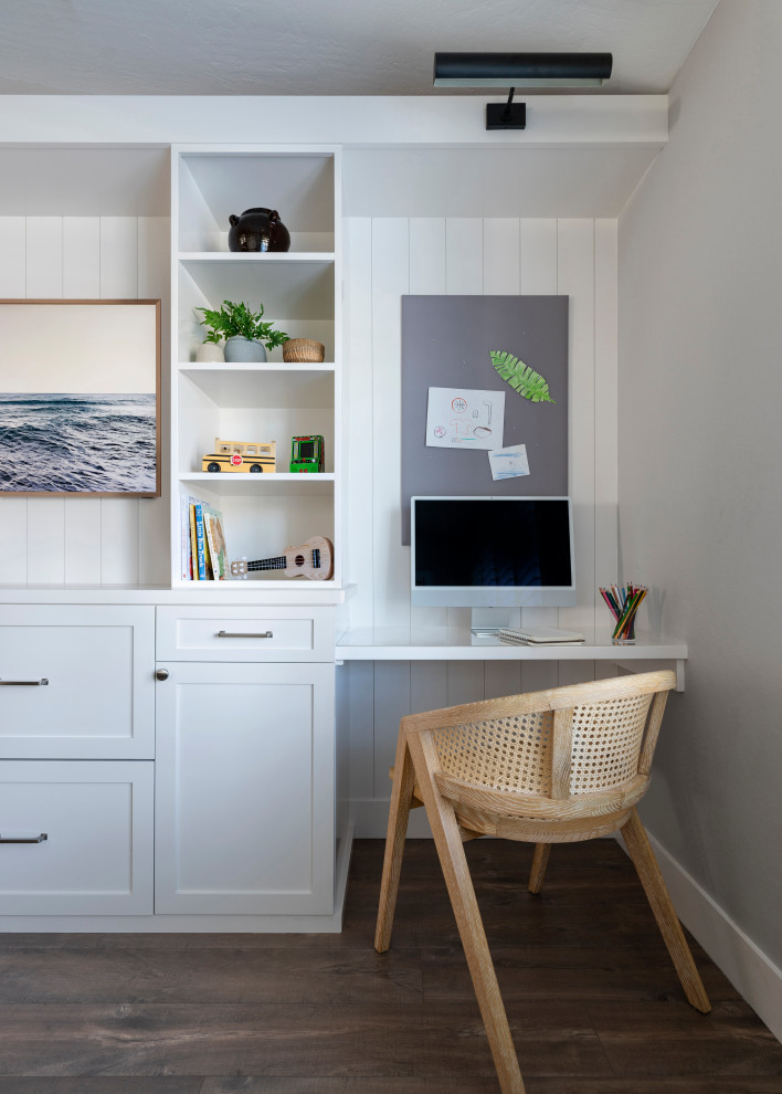 Design ideas for a beach style home office in San Francisco.