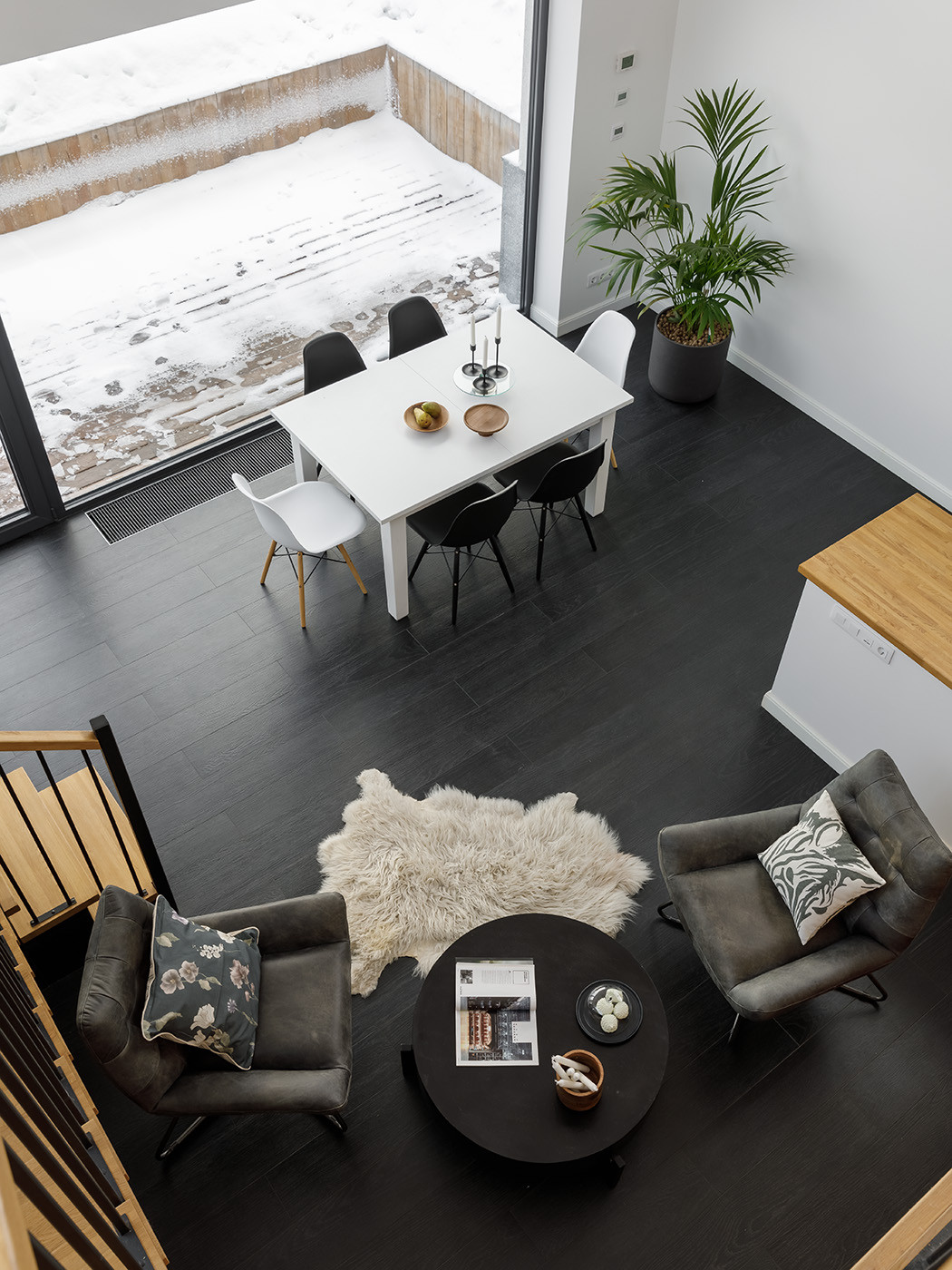 ЗАГОРОДНЫЙ ДОМ В ПОСЕЛКЕ «ОСТРОВ»