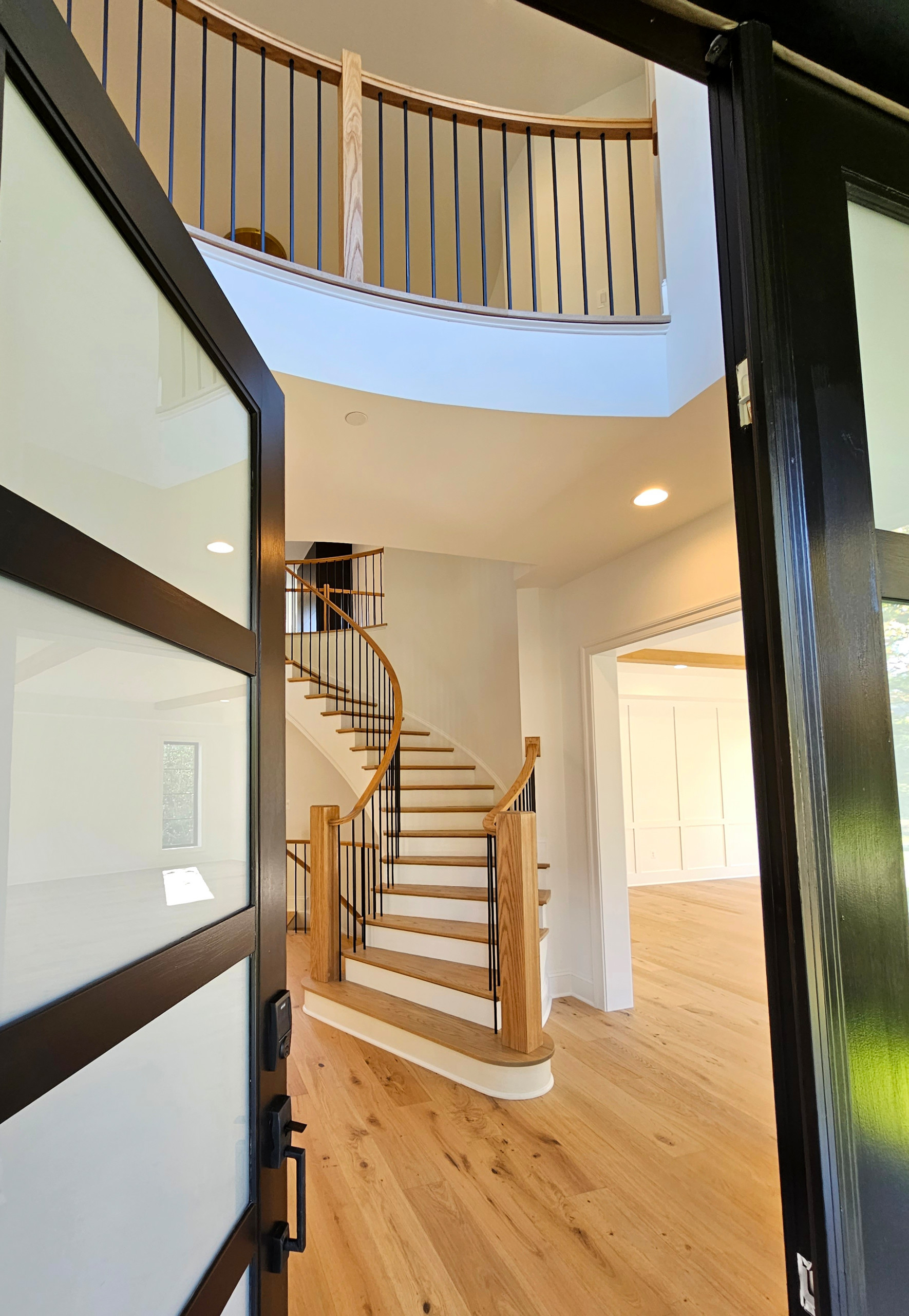 110_Welcoming Elegant Curve in Spacious Home, Bethesda MD 20817