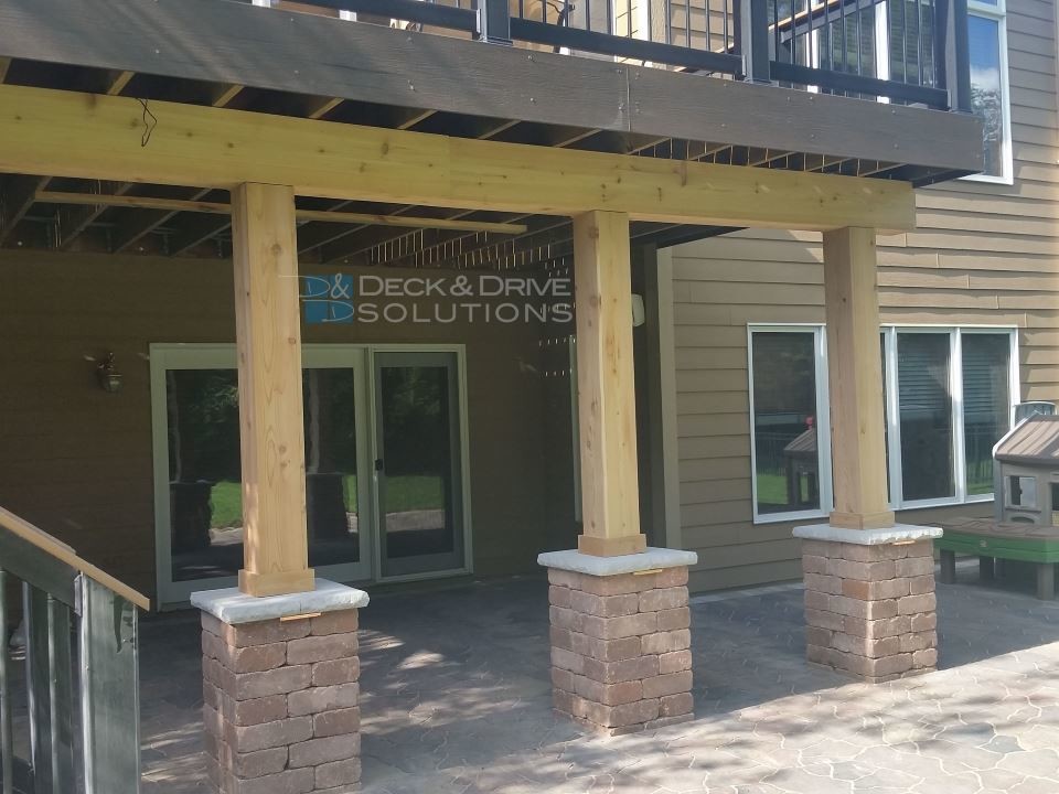 Example of a large backyard deck design