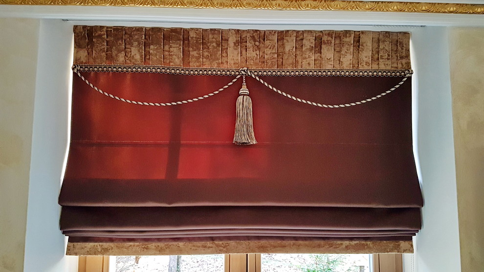 От 2-х до 15-ти: интерьерный текстиль для загородного дома в классическом стиле