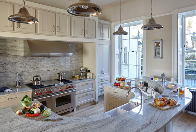 Lansdown traditional-kitchen