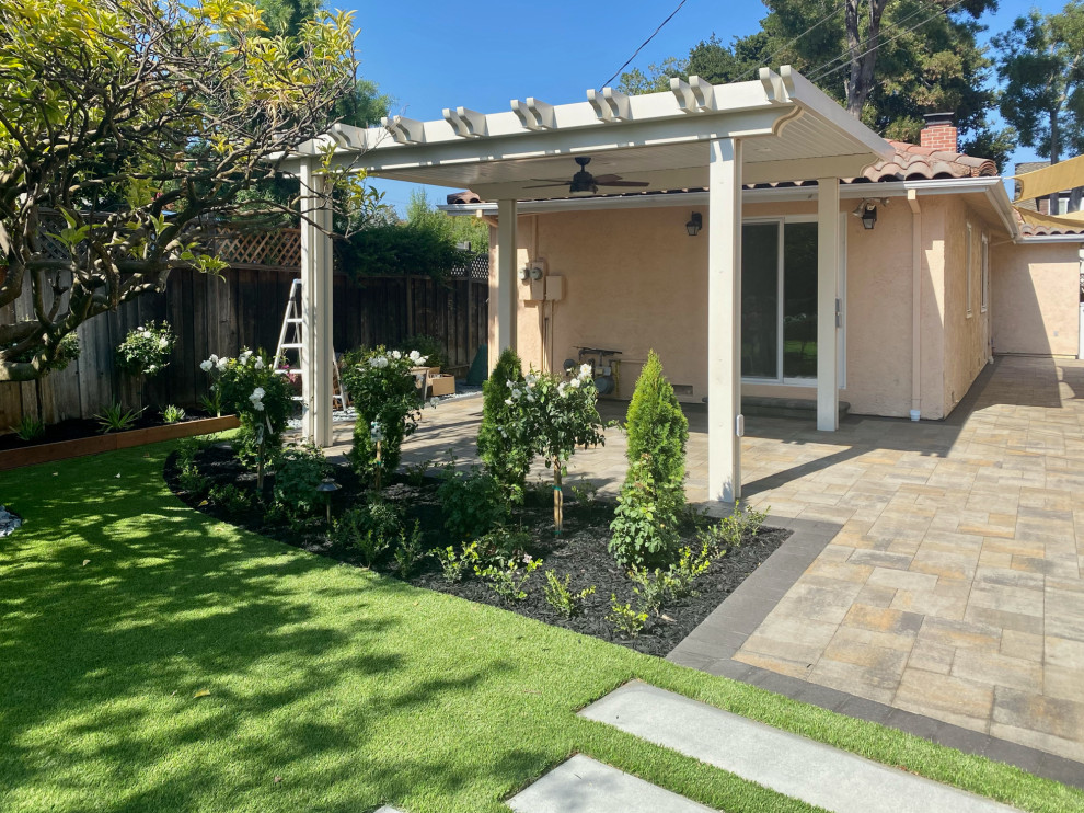 Redwood City - Custom Backyard