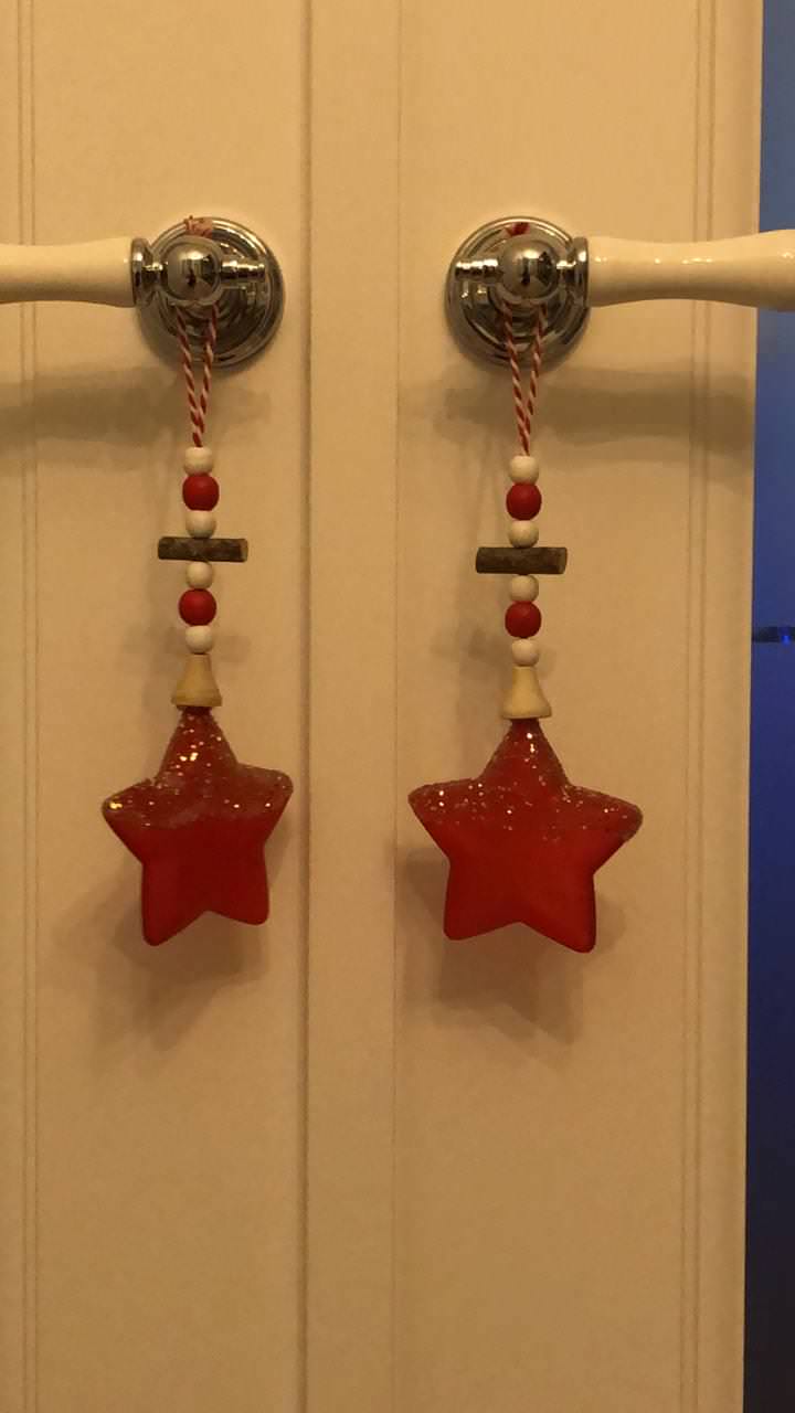 Современный черный